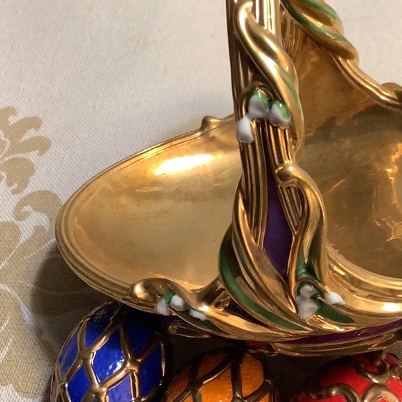 Franklin Mint Faberge Spring Egg Basket with 9 Eggs - Picture 7 of 12